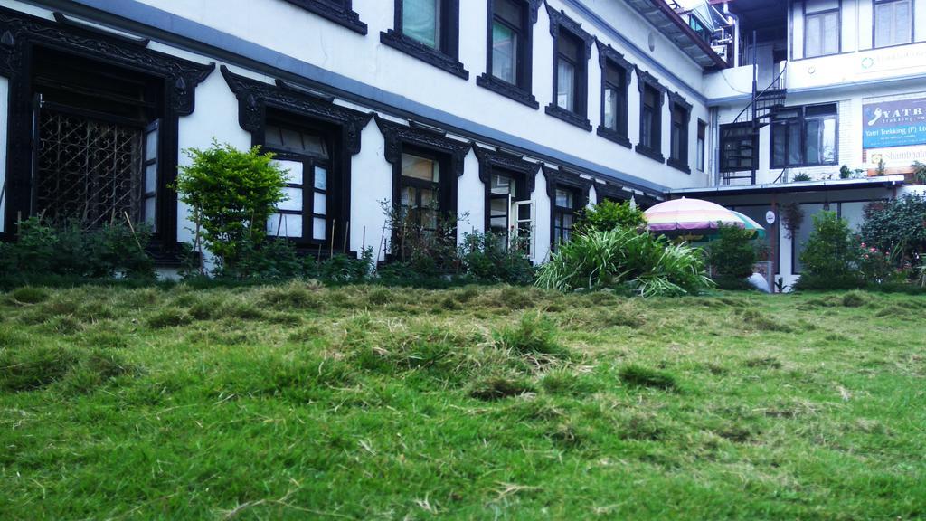 Hotel Heranya กาฐมาณฑุ ภายนอก รูปภาพ