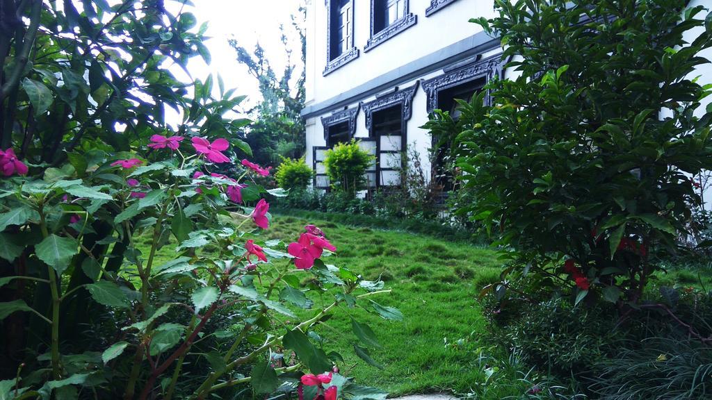 Hotel Heranya กาฐมาณฑุ ภายนอก รูปภาพ