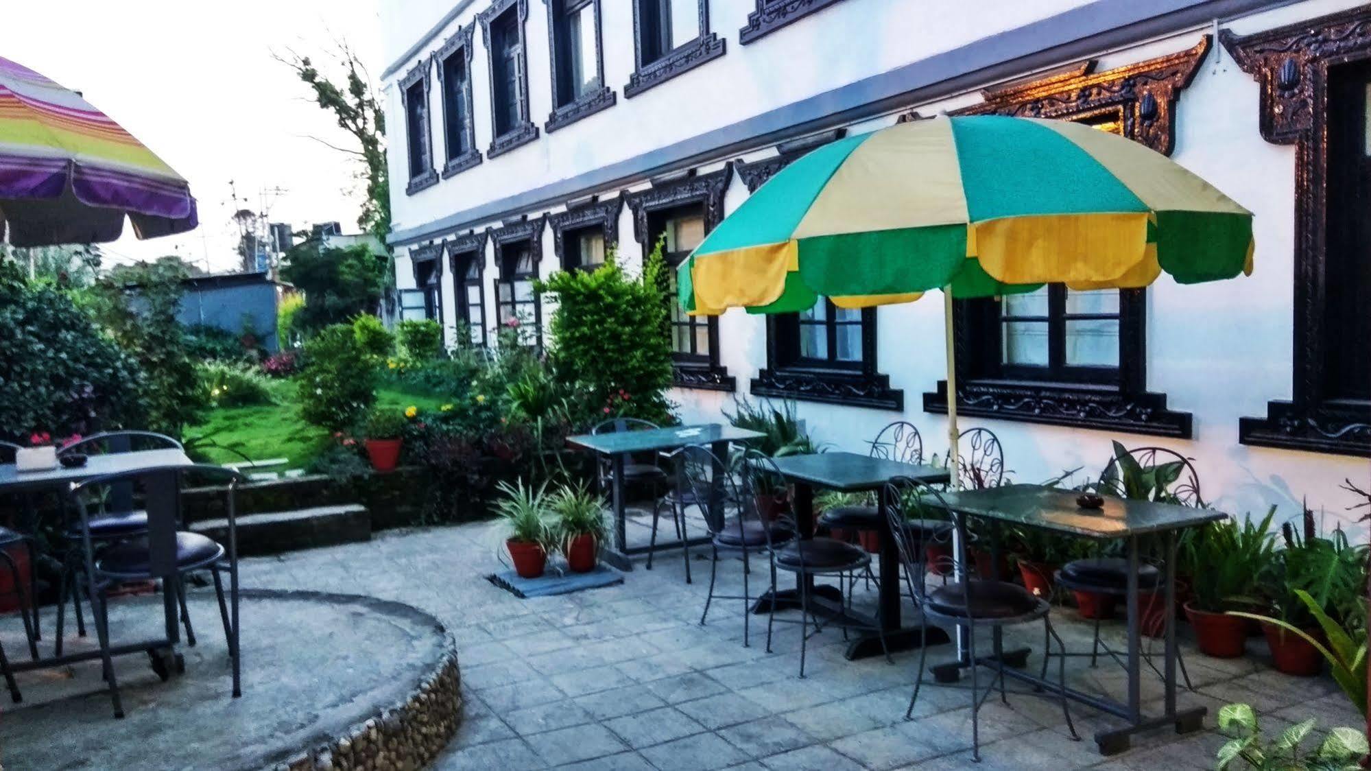Hotel Heranya กาฐมาณฑุ ภายนอก รูปภาพ